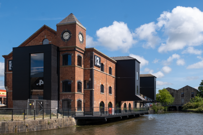 6-Wigan Pier Quarter