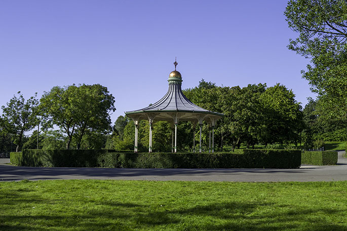 Mesnes Park - Bandstand
